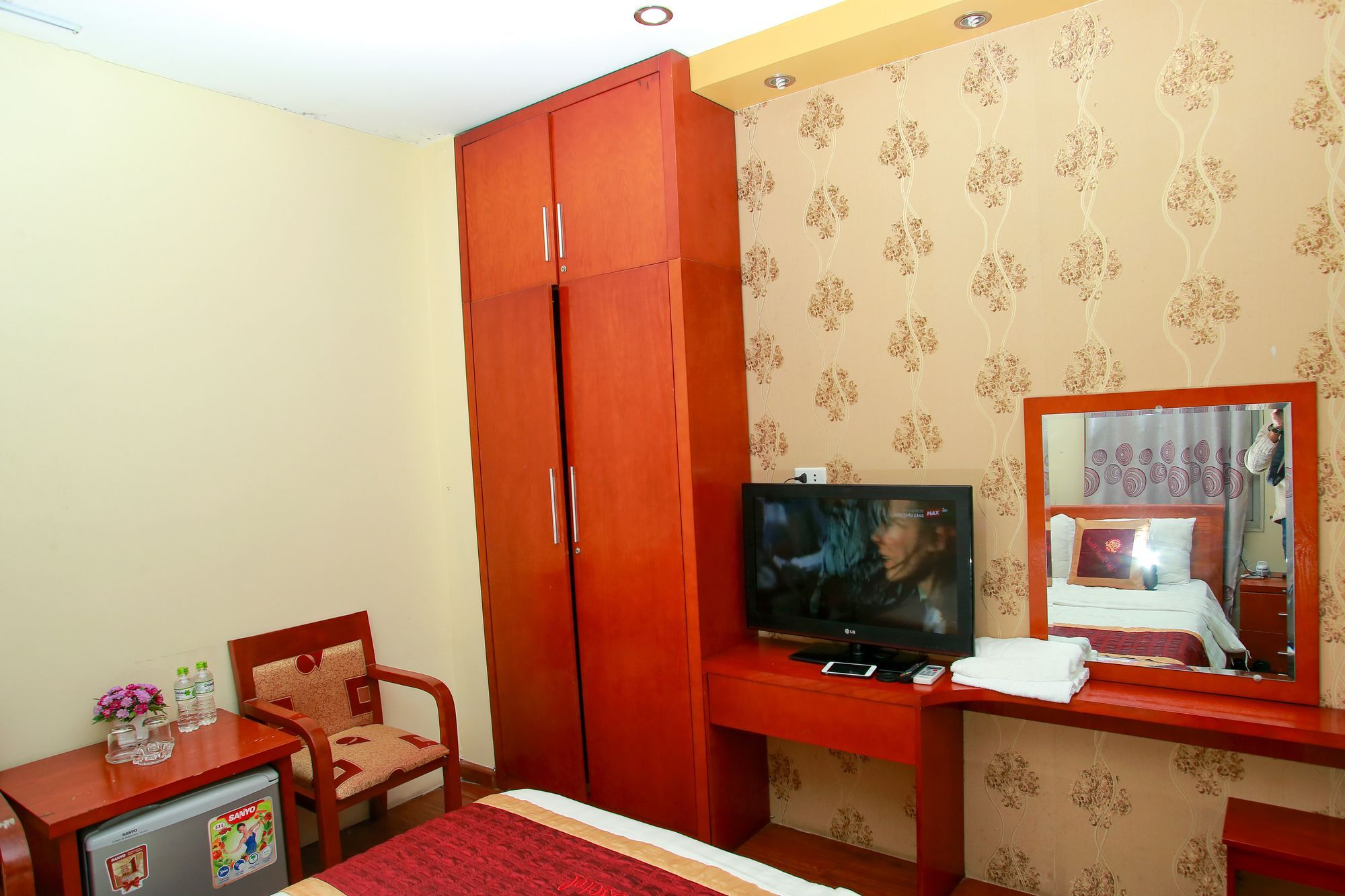 Reddoorz Near Hanoi Railway Station Exterior photo